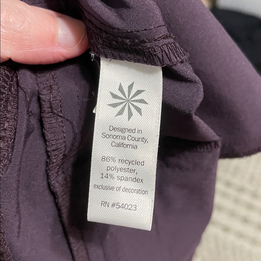 Athleta Midtown Women’s Jogger Pants Plum Purple Drawstring Sz 4T Travel Casual - Picture 11 of 11